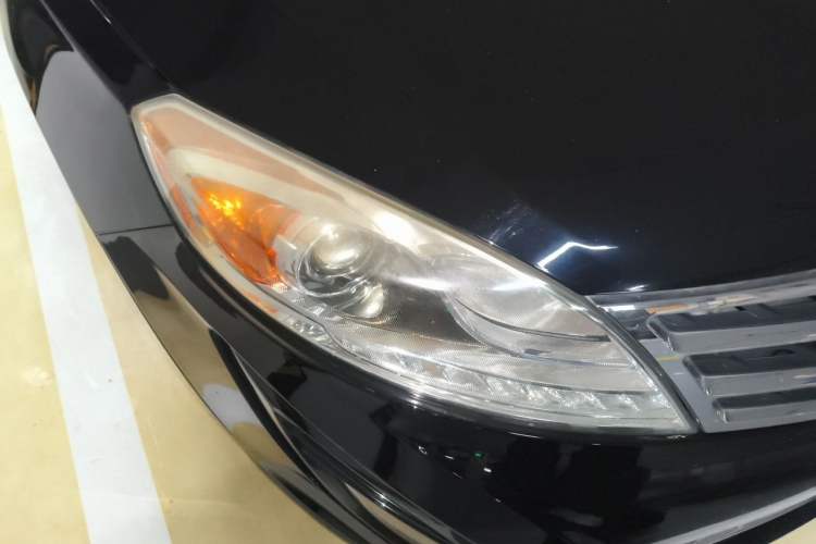 Used GAC Trumpchi GS5 2014 2.0L Automatic Two-Wheel Drive Anniversary Value Edition Right Front Headlight