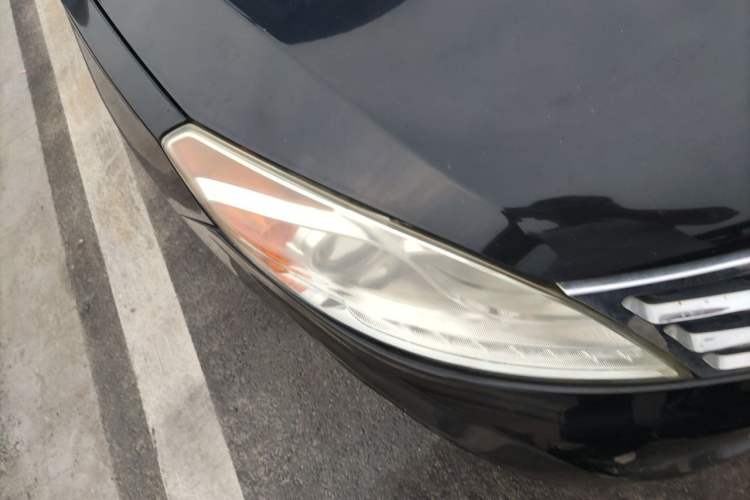 Used GAC Trumpchi GS5 2014 2.0L Automatic Two-Wheel Drive Anniversary Value Edition Right Front Headlight