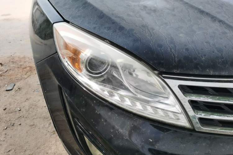 Used GAC Trumpchi GS5 2014 2.0L Automatic Two-Wheel Drive Deluxe Edition Right Front Headlight