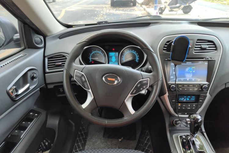 Used GAC Trumpchi GS5 2014 1.8T Automatic Two-Wheel Drive Supreme Edition Steering Wheel