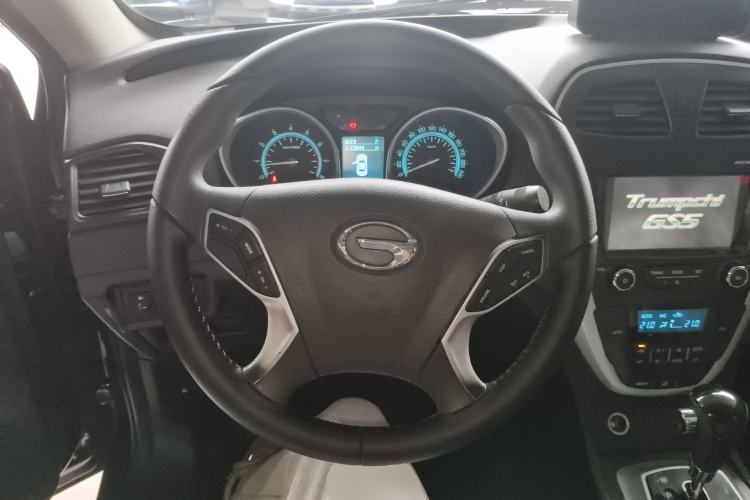 Used GAC Trumpchi GS5 2014 2.0L Automatic Two-Wheel Drive Anniversary Value Edition Steering Wheel