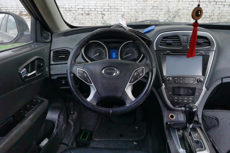 Used GAC Trumpchi GS5 2014 2.0L Automatic Two-Wheel Drive Deluxe Edition Steering Wheel