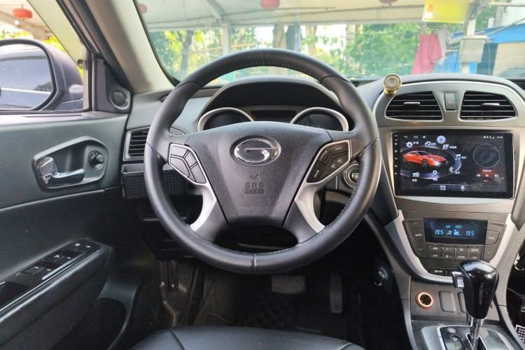 Used GAC Trumpchi GS5 2014 2.0L Automatic Two-Wheel Drive Anniversary Value Edition Steering Wheel