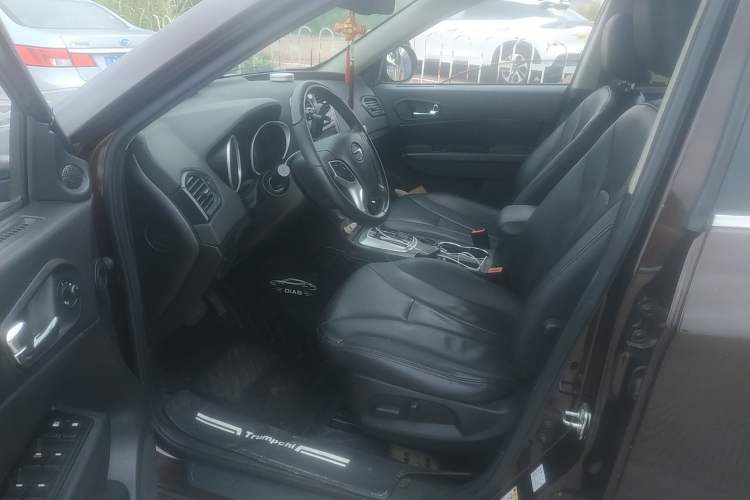 Used GAC Trumpchi GS5 2014 2.0L Automatic Two-Wheel Drive Anniversary Value Edition Driver Seat
