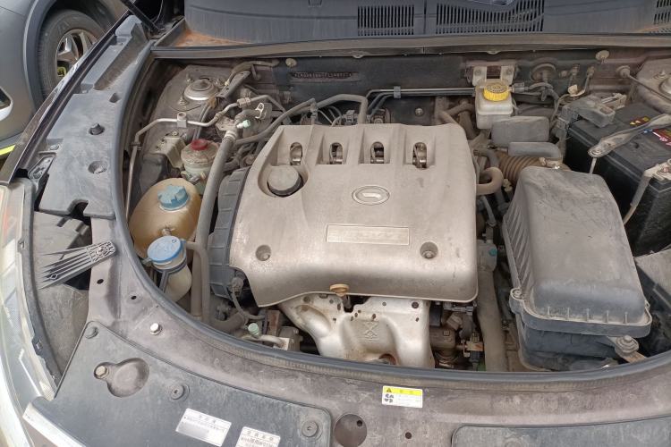 Used GAC Trumpchi GS5 2014 2.0L Automatic Two-Wheel Drive Deluxe Edition Engine Bay Right