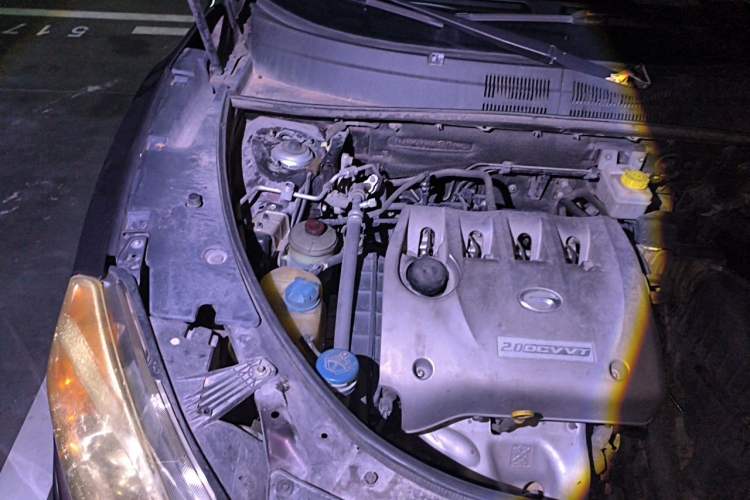Used GAC Trumpchi GS5 2014 2.0L Automatic Two-Wheel Drive Anniversary Value Edition Engine Bay Right