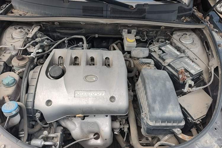 Used GAC Trumpchi GS5 2014 2.0L Automatic Two-Wheel Drive Anniversary Value Edition Engine Bay