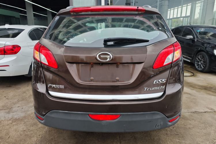 Used GAC Trumpchi GS5 2014 2.0L Automatic Two-Wheel Drive Anniversary Value Edition Exterior 4