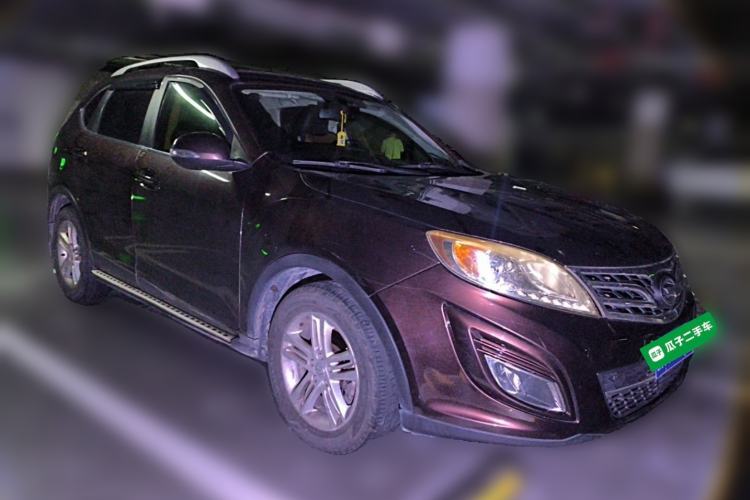 Used GAC Trumpchi GS5 2014 2.0L Automatic Two-Wheel Drive Anniversary Value Edition Front Right 45 Deg