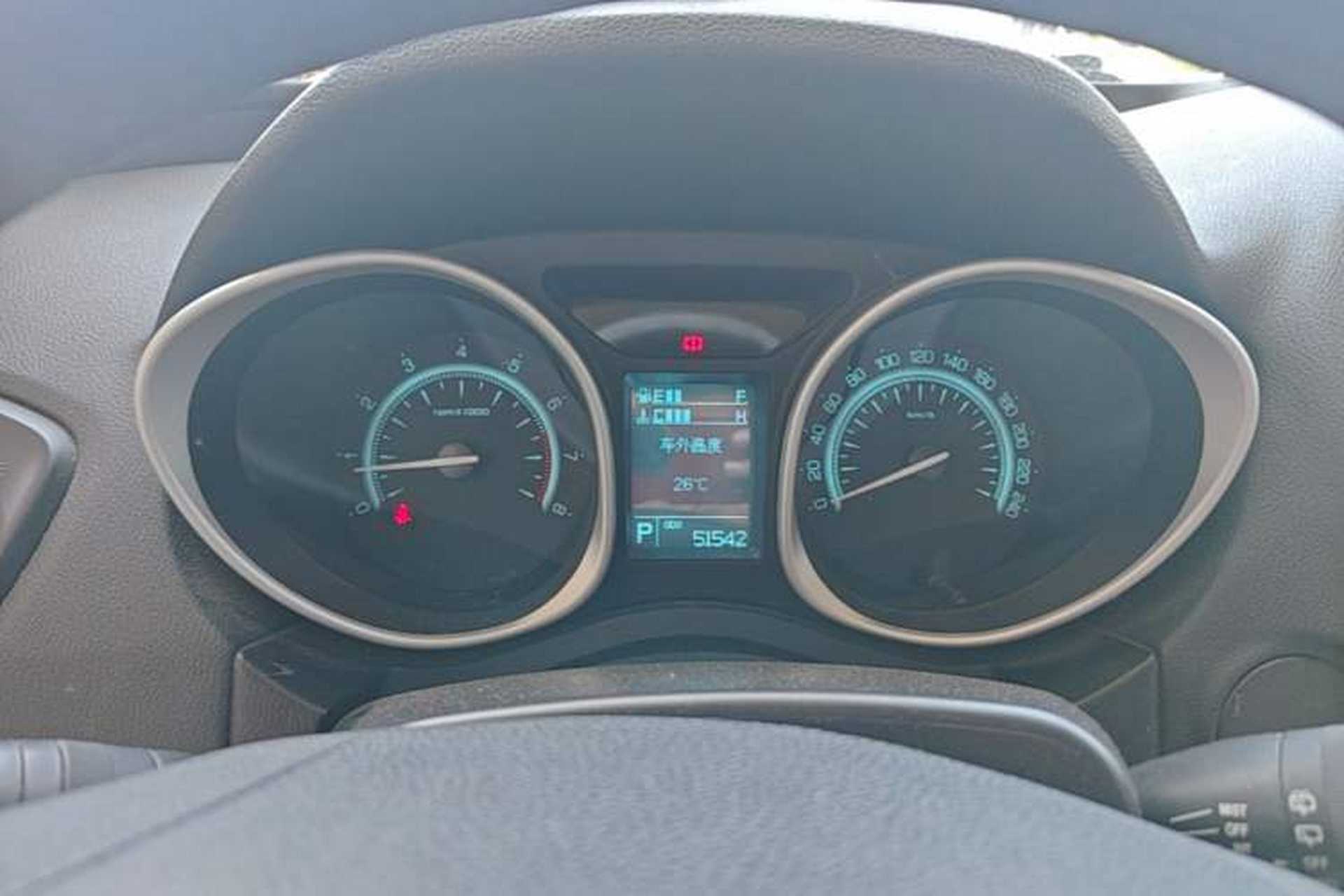 Used GAC Trumpchi GS5 2014 2.0L Automatic Two-Wheel Drive Deluxe Edition Instrument Cluster
