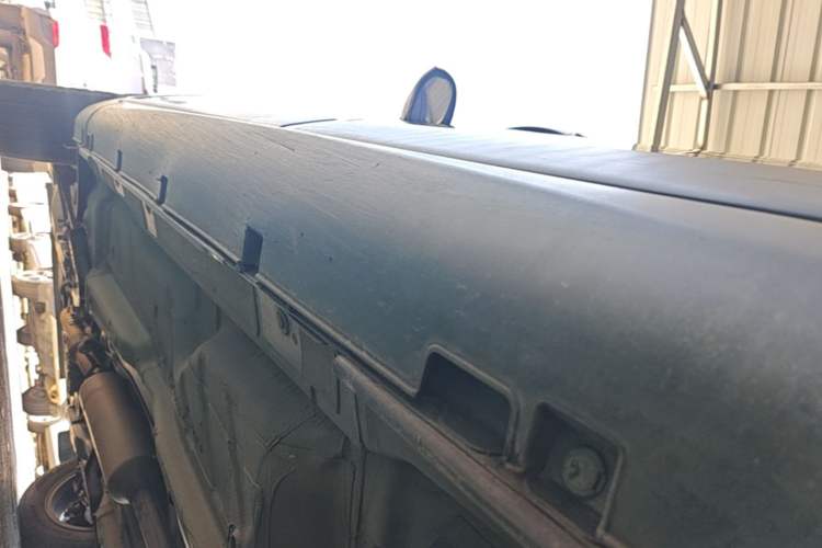 Used GAC Trumpchi GS5 2014 2.0L Automatic Two-Wheel Drive Deluxe Edition Left Side Sill