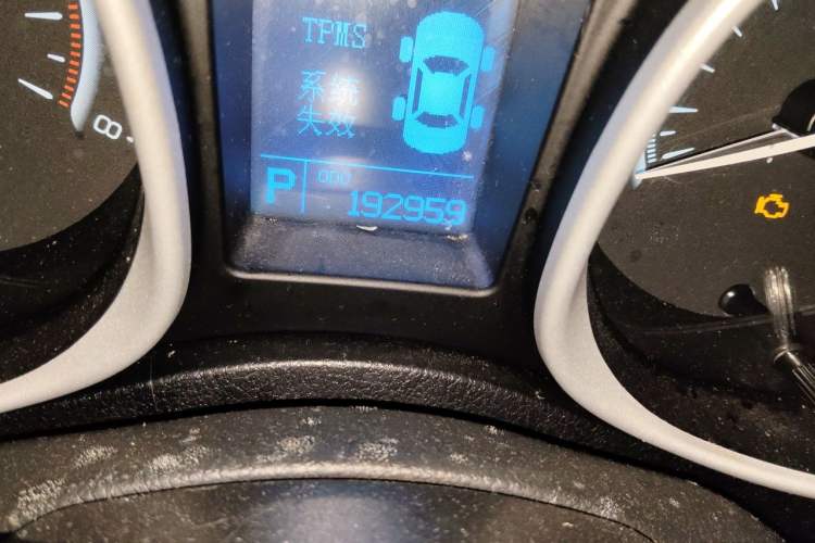 Used GAC Trumpchi GS5 2014 2.0L Automatic Two-Wheel Drive Anniversary Value Edition Odometer Close Up