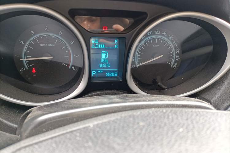 Used GAC Trumpchi GS5 2014 2.0L Automatic Two-Wheel Drive Deluxe Edition Odometer Close Up