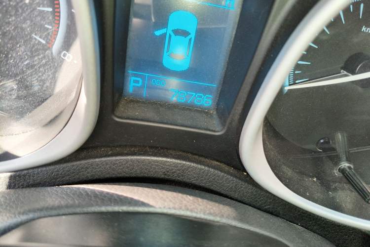 Used GAC Trumpchi GS5 2014 2.0L Automatic Two-Wheel Drive Deluxe Edition Odometer Close Up