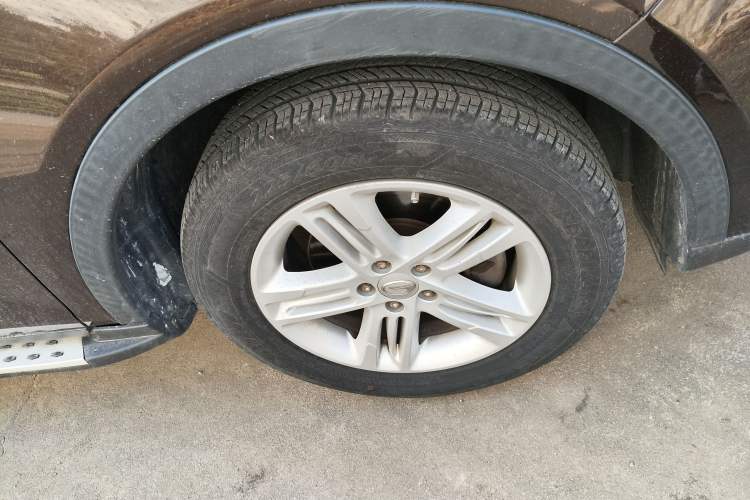 Used GAC Trumpchi GS5 2014 2.0L Automatic Two-Wheel Drive Deluxe Edition Right Front Wheel Hub