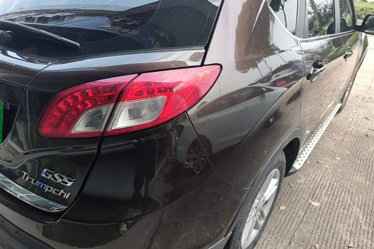 Used GAC Trumpchi GS5 2014 2.0L Automatic Two-Wheel Drive Anniversary Value Edition Right Rear Taillight