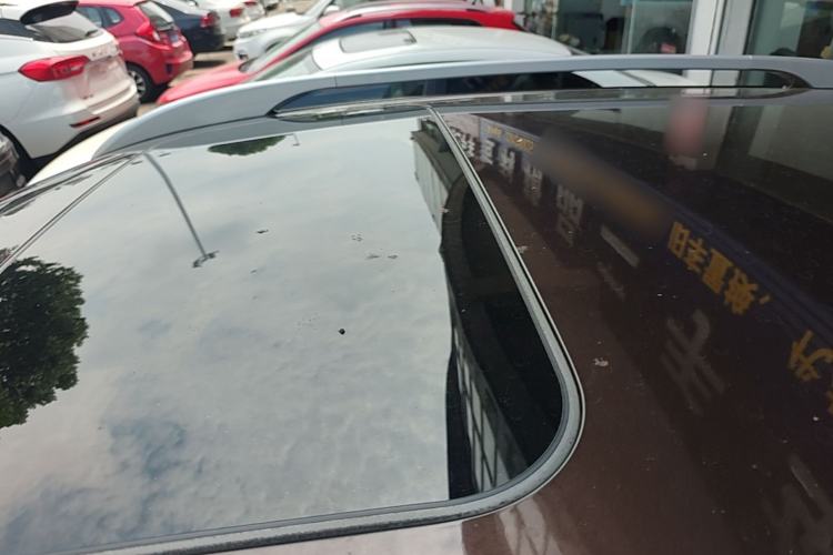 Used GAC Trumpchi GS5 2014 2.0L Automatic Two-Wheel Drive Anniversary Value Edition Roof