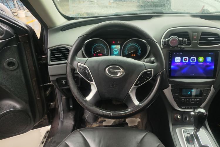 Used GAC Trumpchi GS5 2014 2.0L Automatic Two-Wheel Drive Anniversary Value Edition Steering Wheel