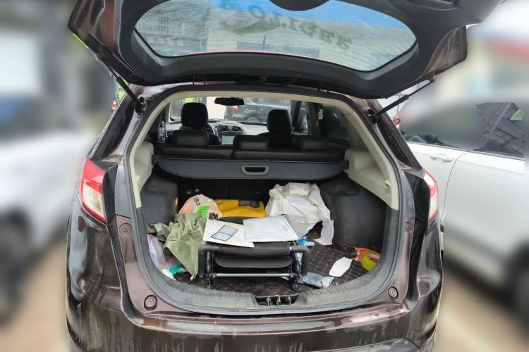 Used GAC Trumpchi GS5 2014 2.0L Automatic Two-Wheel Drive Anniversary Value Edition Trunk