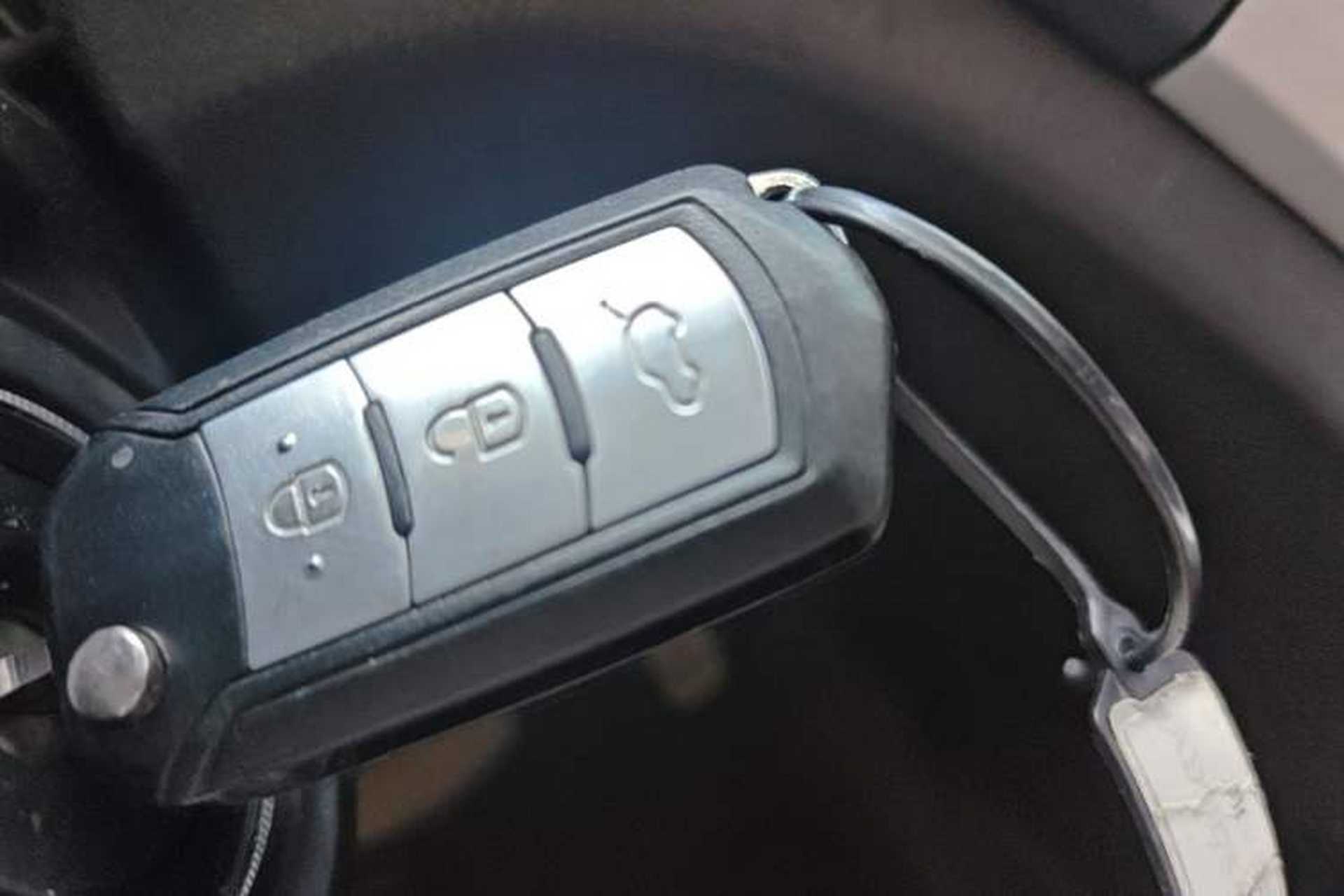 Used GAC Trumpchi GS5 2014 2.0L Automatic Two-Wheel Drive Deluxe Edition Vehicle Key