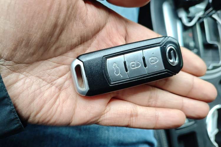 Used GAC Trumpchi GS5 2014 2.0L Automatic Two-Wheel Drive Anniversary Value Edition Vehicle Key