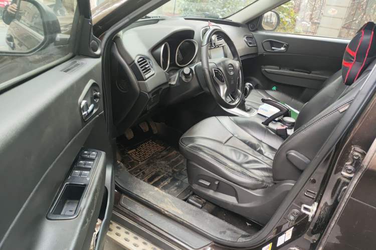 Used GAC Trumpchi GS5 2014 2.0L Manual Two-Wheel Drive Anniversary Value Edition Driver Seat