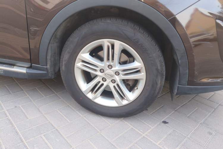 Used GAC Trumpchi GS5 2014 2.0L Automatic Two-Wheel Drive Anniversary Value Edition Right Front Wheel Hub