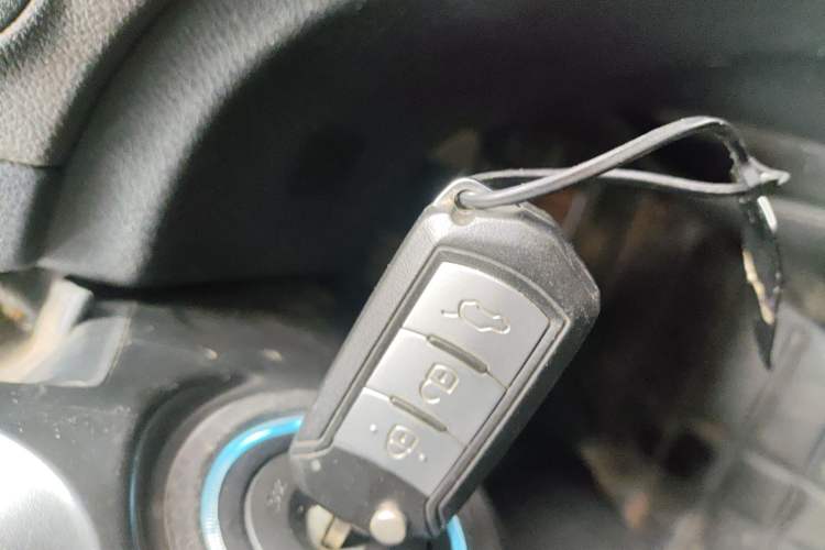 Used GAC Trumpchi GS5 2014 2.0L Manual Two-Wheel Drive Anniversary Value Edition Vehicle Key