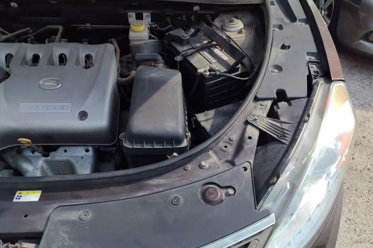 Used GAC Trumpchi GS5 2014 2.0L Automatic Two-Wheel Drive Anniversary Value Edition Engine Bay Left