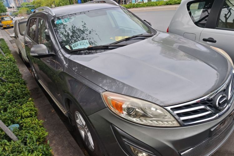 Used GAC Trumpchi GS5 2014 2.0L Automatic Two-Wheel Drive Deluxe Edition Front Right 45 Deg