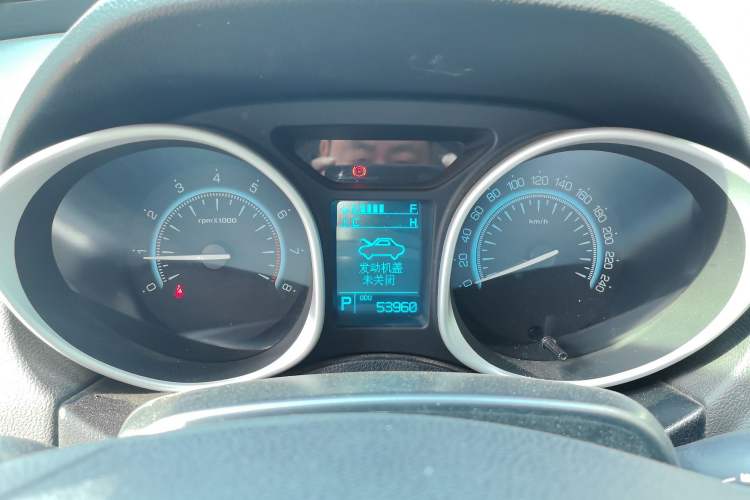 Used GAC Trumpchi GS5 2014 2.0L Automatic Two-Wheel Drive Anniversary Value Edition Instrument Cluster