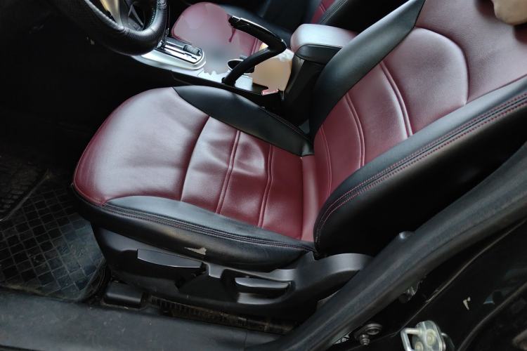 Used GAC Trumpchi GS5 2014 1.8T Automatic Two-Wheel Drive Supreme Edition Left Front Seat