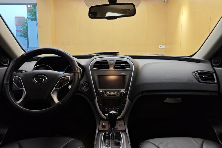 Used GAC Trumpchi GS5 2014 2.0L Automatic Two-Wheel Drive Anniversary Value Edition Audio And AC Panel