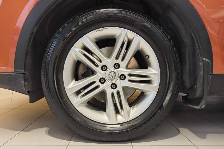Used GAC Trumpchi GS5 2014 2.0L Automatic Two-Wheel Drive Anniversary Value Edition Exterior 7
