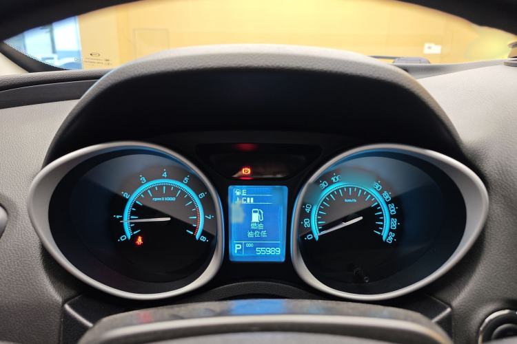 Used GAC Trumpchi GS5 2014 2.0L Automatic Two-Wheel Drive Anniversary Value Edition Instrument Cluster