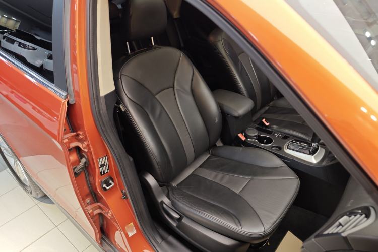 Used GAC Trumpchi GS5 2014 2.0L Automatic Two-Wheel Drive Anniversary Value Edition Right Front Seat