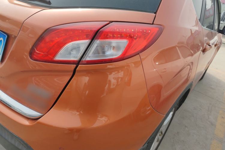 Used GAC Trumpchi GS5 2014 2.0L Automatic Two-Wheel Drive Deluxe Edition Right Rear Taillight