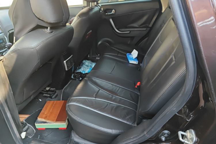 Used GAC Trumpchi GS5 2014 2.0L Automatic Two-Wheel Drive Anniversary Value Edition Left Rear Seat