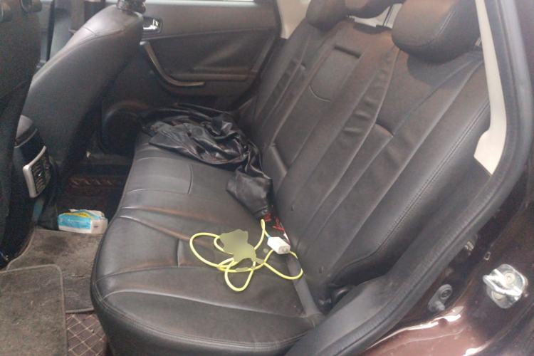 Used GAC Trumpchi GS5 2014 2.0L Automatic Two-Wheel Drive Anniversary Value Edition Left Rear Seat
