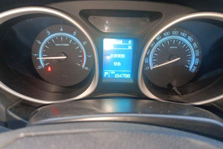 Used GAC Trumpchi GS5 2014 2.0L Automatic Two-Wheel Drive Anniversary Value Edition Odometer Close Up