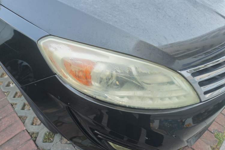 Used GAC Trumpchi GS5 2014 2.0L Automatic Two-Wheel Drive Deluxe Edition Right Front Headlight
