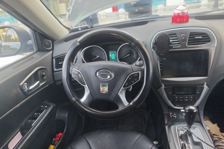 Used GAC Trumpchi GS5 2014 2.0L Automatic Two-Wheel Drive Deluxe Edition Steering Wheel