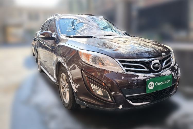 Used GAC Trumpchi GS5 2014 2.0L Automatic Two-Wheel Drive Anniversary Value Edition Front Right 45 Deg