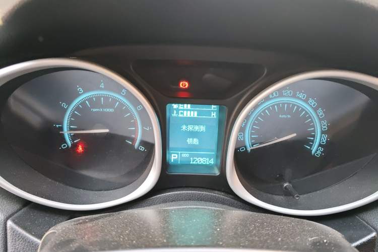 Used GAC Trumpchi GS5 2014 2.0L Automatic Two-Wheel Drive Anniversary Value Edition Instrument Cluster