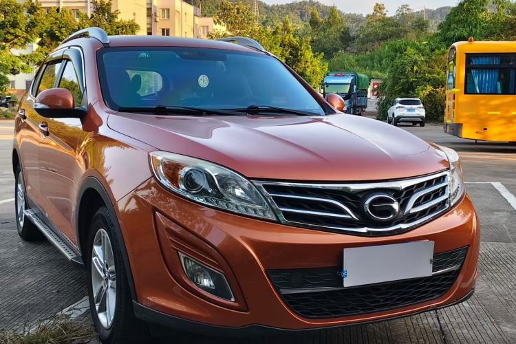 Used GAC Trumpchi GS5 2014 2.0L Automatic Two-Wheel Drive Deluxe Edition Exterior 2