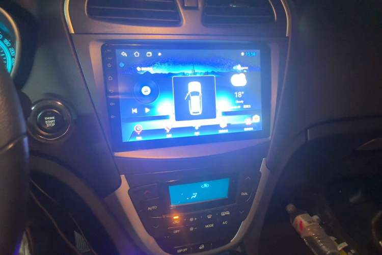 Used GAC Trumpchi GS5 2014 2.0L Automatic Two-Wheel Drive Anniversary Value Edition Audio And AC Panel
