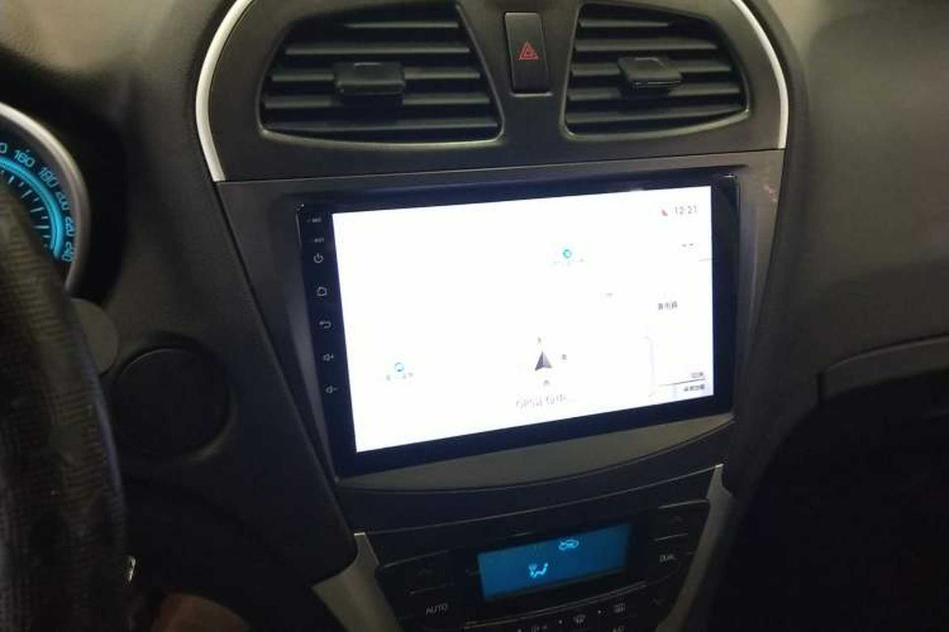 Used GAC Trumpchi GS5 2014 2.0L Automatic Two-Wheel Drive Deluxe Edition Audio And AC Panel