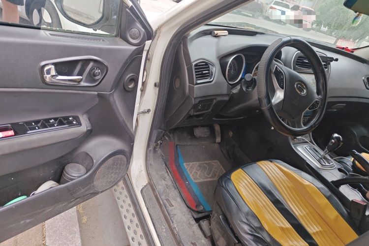 Used GAC Trumpchi GS5 2014 1.8T Automatic Two-Wheel Drive Supreme Edition Driver Seat