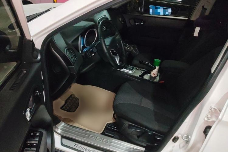 Used GAC Trumpchi GS5 2014 2.0L Automatic Two-Wheel Drive Deluxe Edition Driver Seat