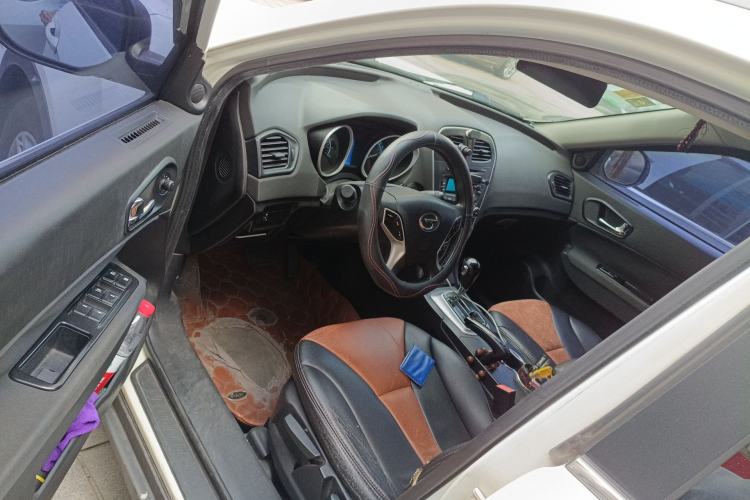 Used GAC Trumpchi GS5 2014 1.8T Automatic Two-Wheel Drive Supreme Edition Driver Seat